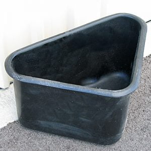 corner horse feeder