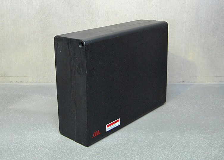 UNI 105