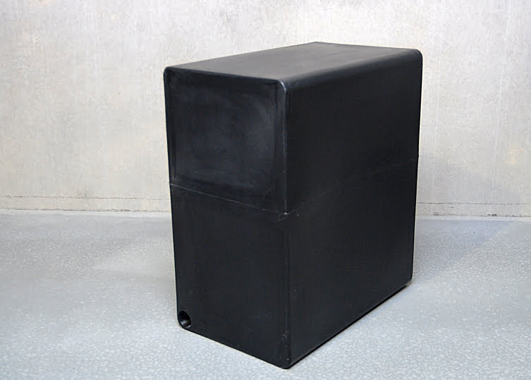 UNI 135