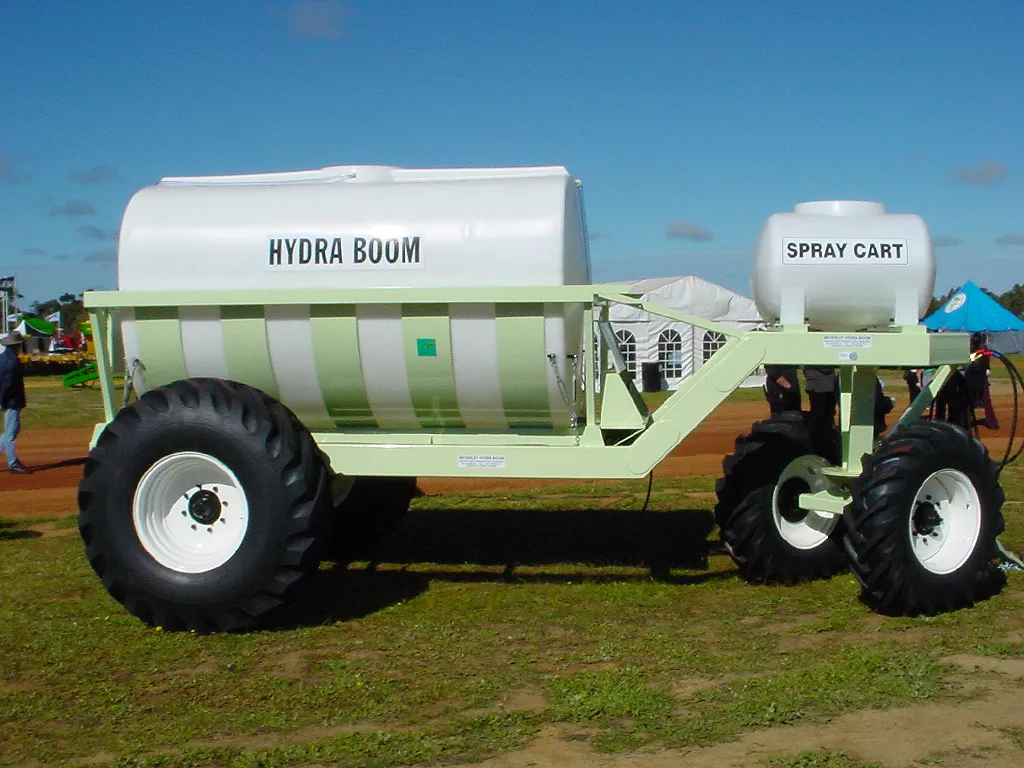 7000L Full Draining / Spray Tank